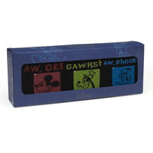 Load image into Gallery viewer, Disney Mickey and Friends Checkered Black Gift Set