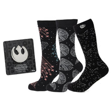 Load image into Gallery viewer, Star Wars Transport 3 Pack Sock & Lapel Pin Gift Set