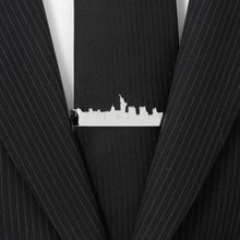 Load image into Gallery viewer, New York Skyline Tie Bar
