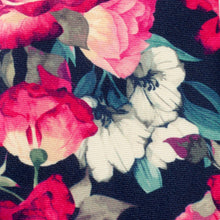 Load image into Gallery viewer, Painted Floral Navy Silk Men's Tie
