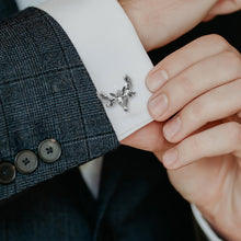 Load image into Gallery viewer, Antique Sterling Silver Moose Cufflinks
