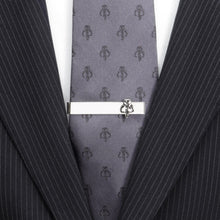 Load image into Gallery viewer, Star Wars Mandalorian Mythosaur Tie Bar
